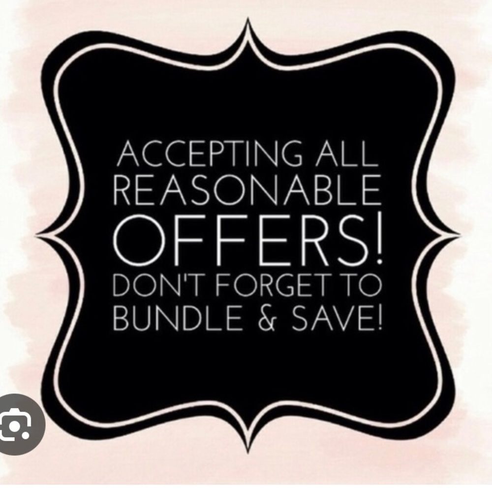 Accepting all reasonable offers!Don’t forget to bundle!